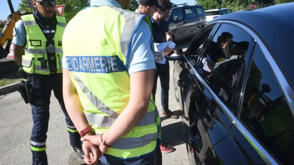 Contrôle des chauffeurs VTC à l’aéroport Roissy Charles de Gaulle ce mardi par la Gendarmerie