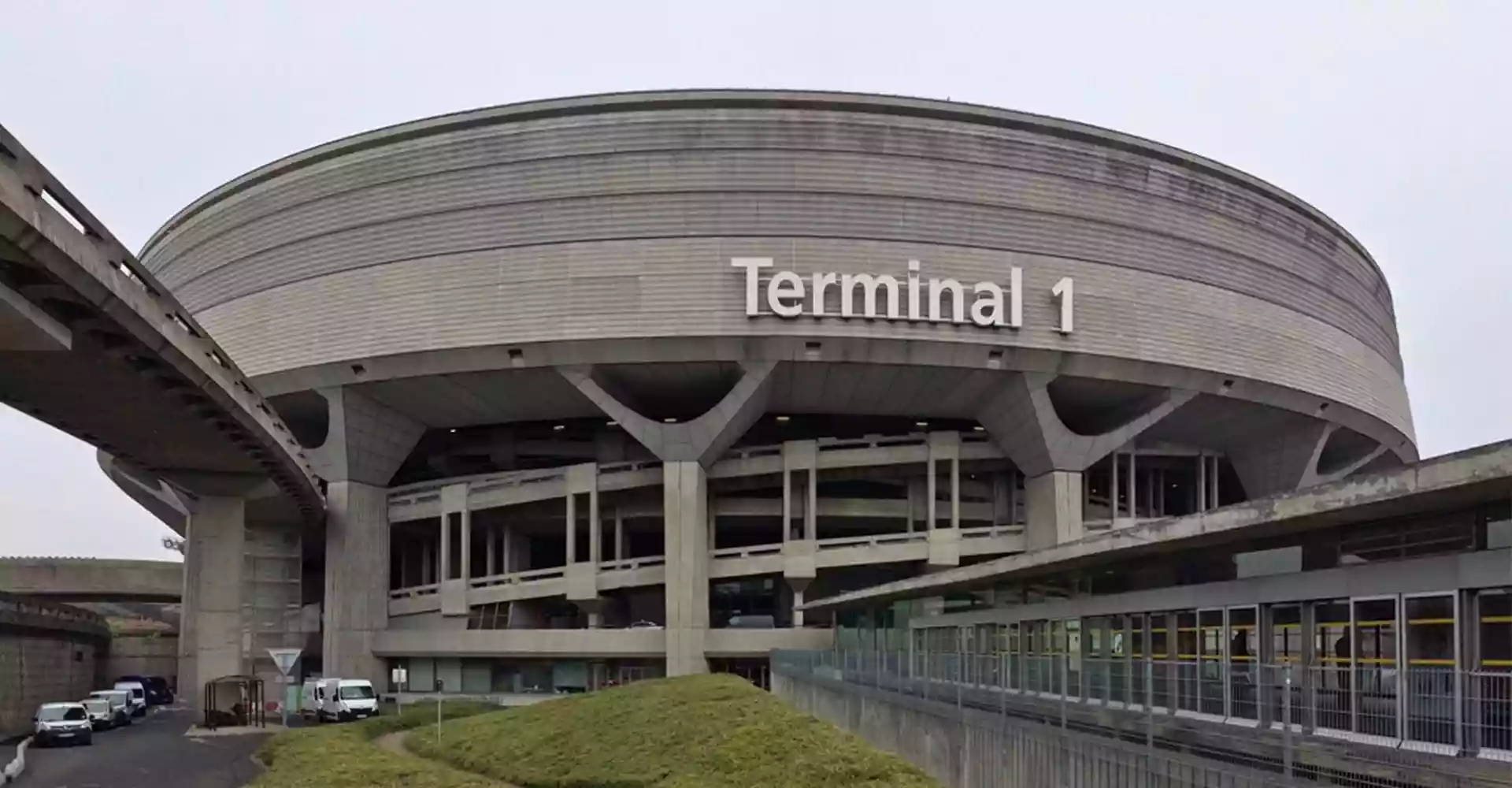 parkings pros des aéroports de Paris