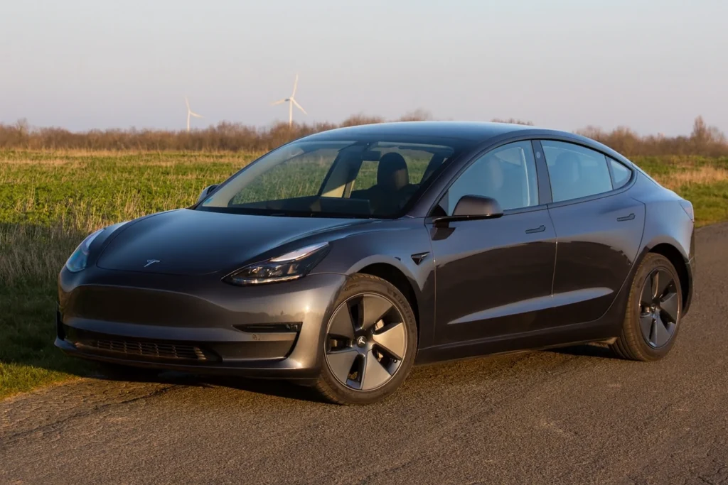Tesla Model 3 2020-2022