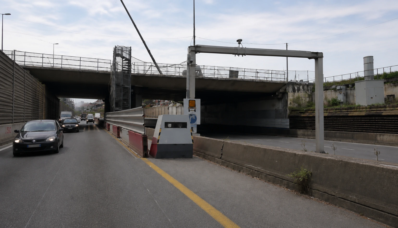 radar de chantier installé porte de Montreuil qui flash à 30 km/h